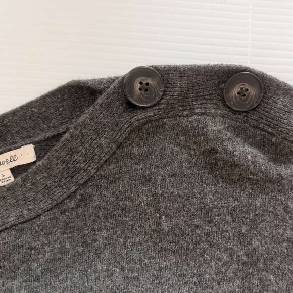 Madewell Charcoal Gray 100% Merino Wool Big Button Shoulder Sweater Dress Size S - Picture 6 of 8